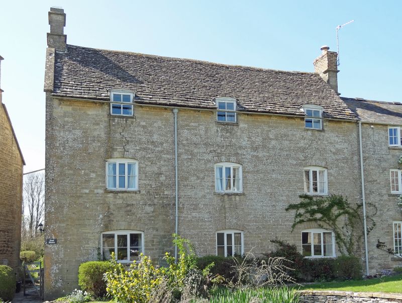 Westhall Cottage and Pool House, Fulbrook, Oxfordshire